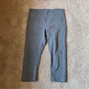 Ultimate capri athleta leggings